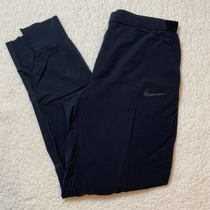 nike womens windbreaker joggers size medium black